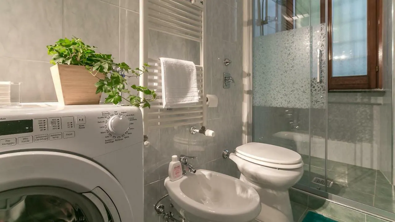Apartment Next Stop - Central Station Milan Italy